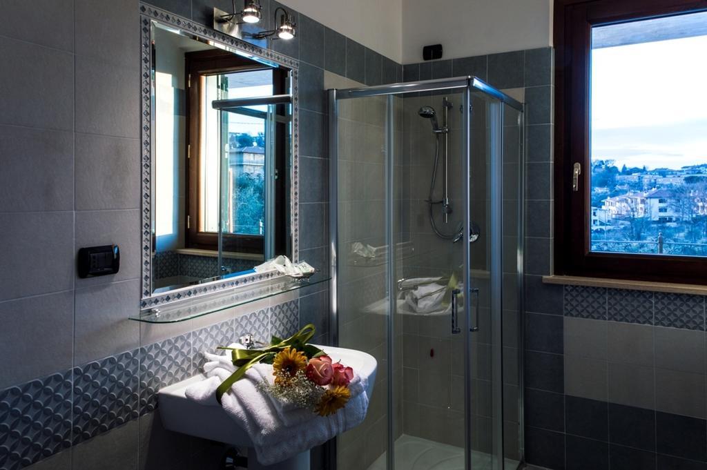 Bed And Breakfast Ocare Сан-Джемини Номер фото