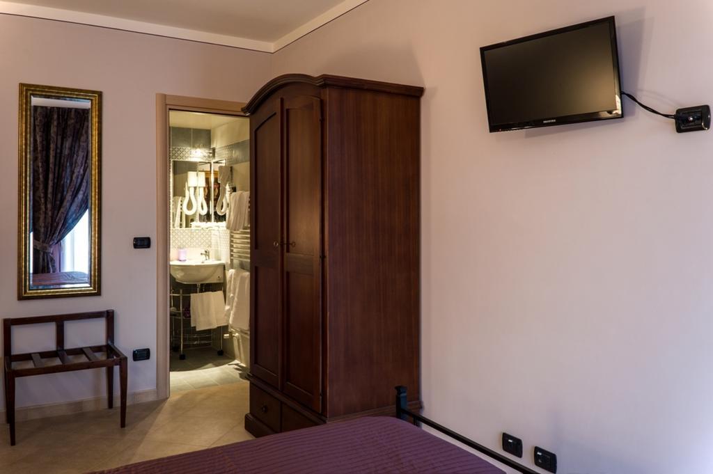 Bed And Breakfast Ocare Сан-Джемини Номер фото
